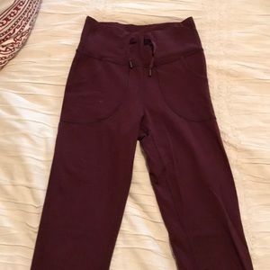 Lululemon maroon straight leg pant